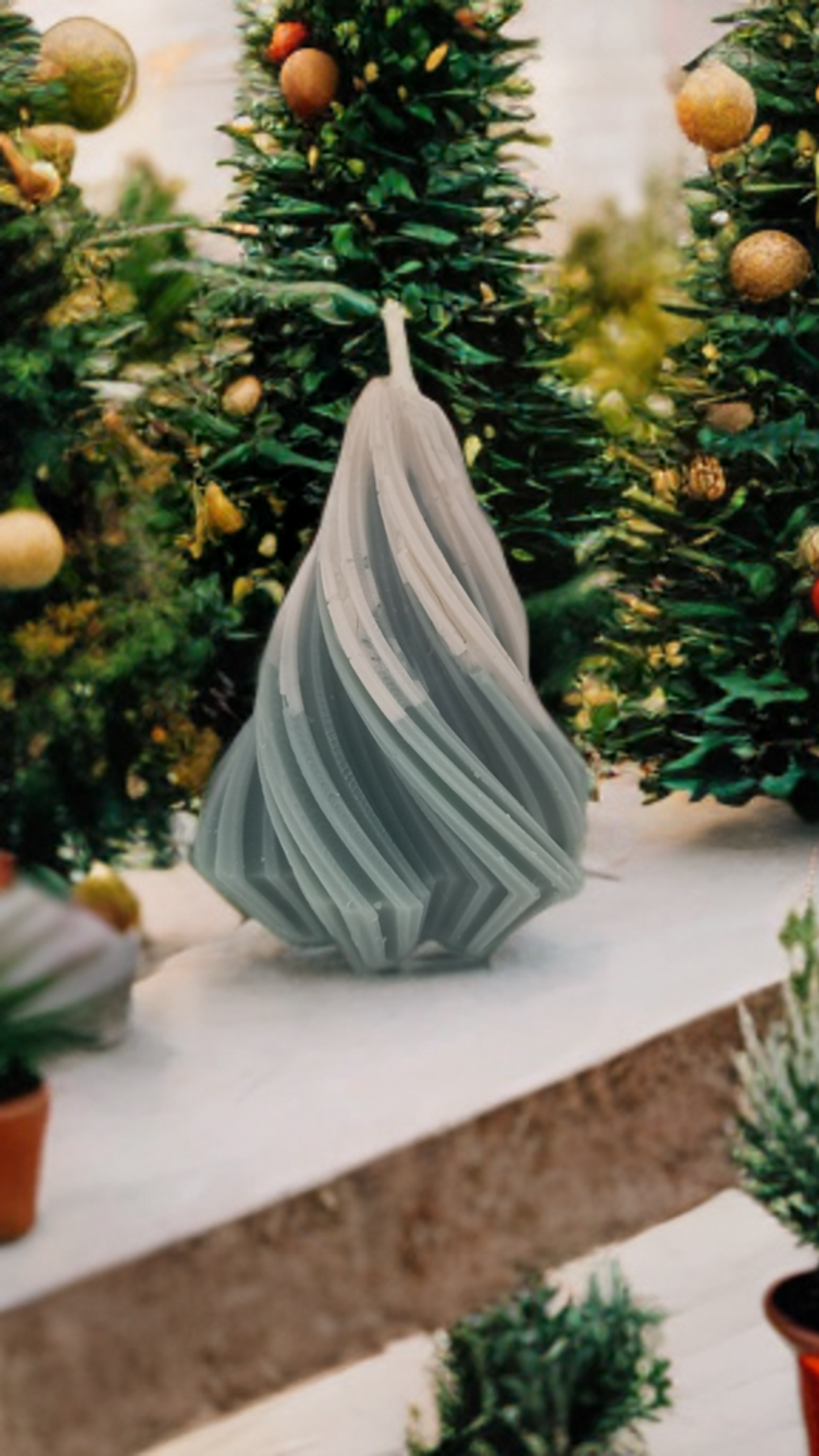 Hanging Christmas Tree Candle