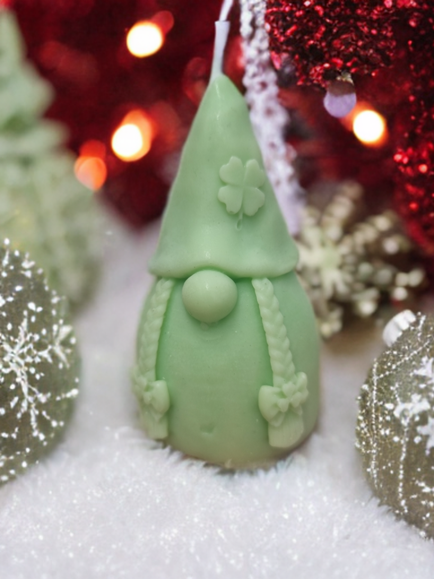 Let's Clause a Scene Female Gonk