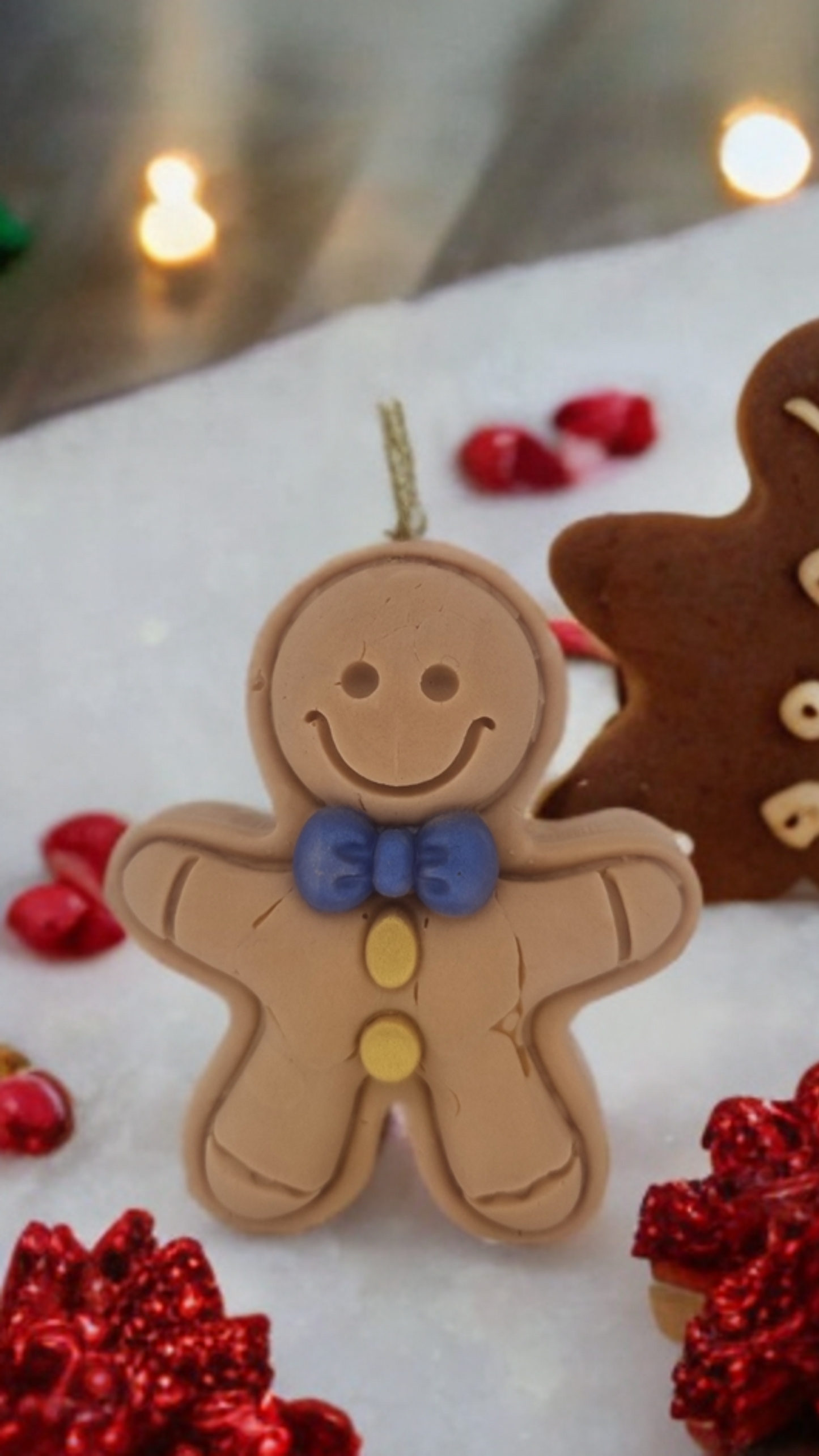 Hanging Gingerbreadman Candle
